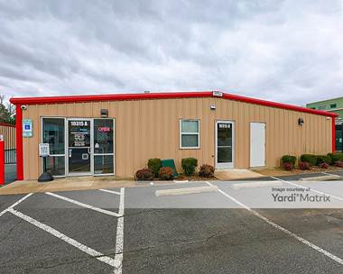 Storage Units for Rent available at 10315 Colonel Glenn Road, Little Rock, AR 72204