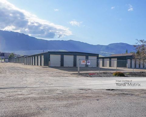 Source URL: https://cdnsc.rentcafe.com/dmslivecafe/3/1767062/1767062-1-3.jpg?width=-1&height=385&quality=80