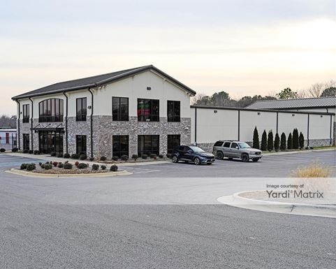 Source URL: https://cdnsc.rentcafe.com/dmslivecafe/3/1767065/1767065-1-4.jpg?width=-1&height=385&quality=80