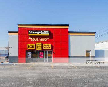 Storage Units for Rent available at 2403 Rangeline Street, Columbia, MO 65202