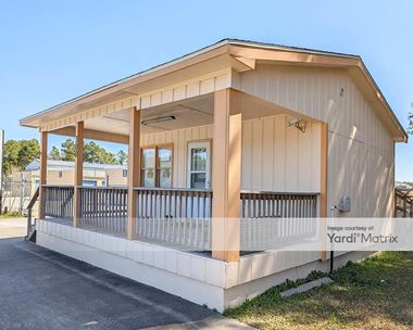 Storage Units for Rent available at 300 Friendly Road, Morehead City, NC 28557