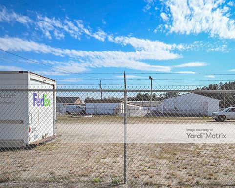 Source URL: https://cdnsc.rentcafe.com/dmslivecafe/3/1770145/1770145-1-3.jpg?width=-1&height=385&quality=80