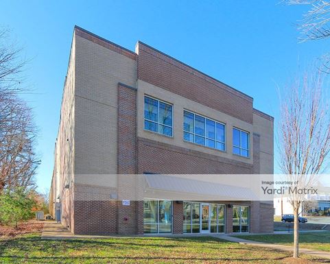 Source URL: https://cdnsc.rentcafe.com/dmslivecafe/3/1770197/1770197-1-2.jpg?width=-1&height=385&quality=80