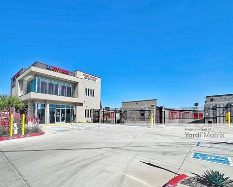 Source URL: https://cdnsc.rentcafe.com/dmslivecafe/3/1770200/1770200-1-4.jpg?width=-1&height=385&quality=80