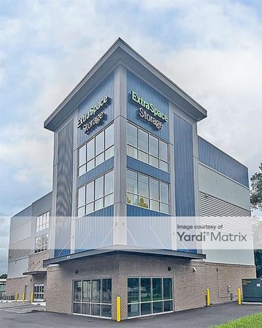 Storage Units for Rent available at 1021 Boston Road, Springfield, MA 01119