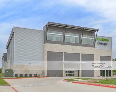 Storage Units for Rent available at 2801 West University Avenue, Georgetown, TX 78628