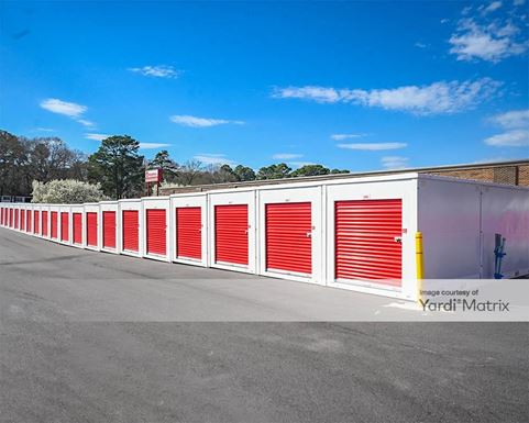 Source URL: https://cdnsc.rentcafe.com/dmslivecafe/3/1770226/1770226-1-3.jpg?width=-1&height=385&quality=80