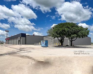 Storage Units for Rent available at 316 Factory Outlet Drive, Corsicana, TX 75109