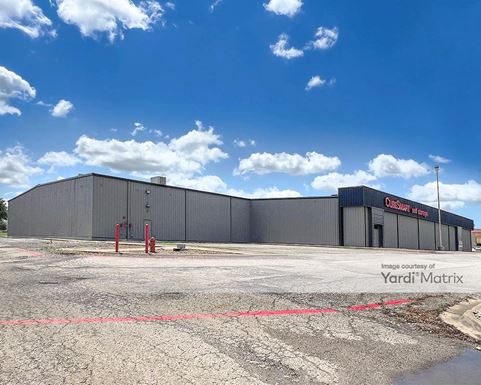 Source URL: https://cdnsc.rentcafe.com/dmslivecafe/3/1770227/1770227-1-2.jpg?width=-1&height=385&quality=80