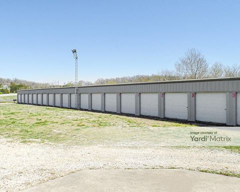 Source URL: https://cdnsc.rentcafe.com/dmslivecafe/3/1770272/1770272-1-4.jpg?width=-1&height=385&quality=80