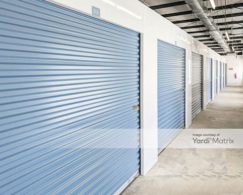 Source URL: https://cdnsc.rentcafe.com/dmslivecafe/3/1770275/1770275-1-3.jpg?width=-1&height=385&quality=80