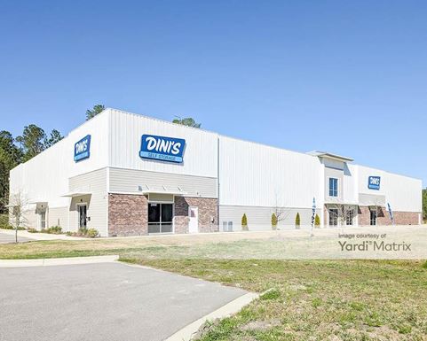 Source URL: https://cdnsc.rentcafe.com/dmslivecafe/3/1770280/1770280-1-5.jpg?width=-1&height=385&quality=80