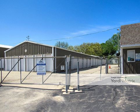 Source URL: https://cdnsc.rentcafe.com/dmslivecafe/3/1773405/1773405-1-2.jpg?width=-1&height=385&quality=80