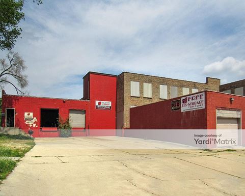 Source URL: https://cdnsc.rentcafe.com/dmslivecafe/3/1773407/1773407-1-2.jpg?width=-1&height=385&quality=80