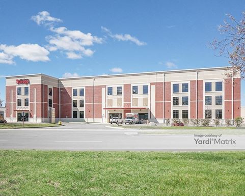 Source URL: https://cdnsc.rentcafe.com/dmslivecafe/3/1773411/1773411-1-4.jpg?width=-1&height=385&quality=80