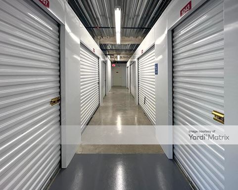 Source URL: https://cdnsc.rentcafe.com/dmslivecafe/3/1773412/1773412-1-6.jpg?width=-1&height=385&quality=80