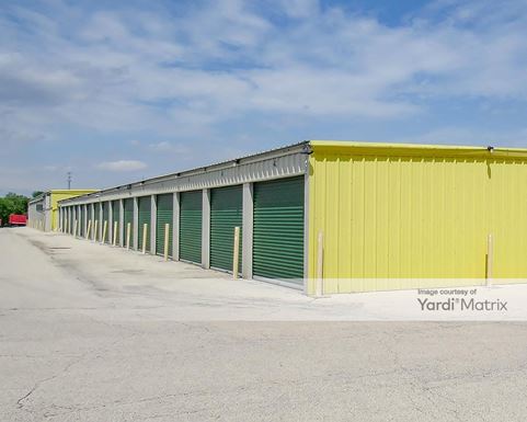 Source URL: https://cdnsc.rentcafe.com/dmslivecafe/3/1773415/1773415-1-4.jpg?width=-1&height=385&quality=80