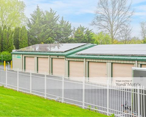 Source URL: https://cdnsc.rentcafe.com/dmslivecafe/3/1773421/1773421-1-5.jpg?width=-1&height=385&quality=80