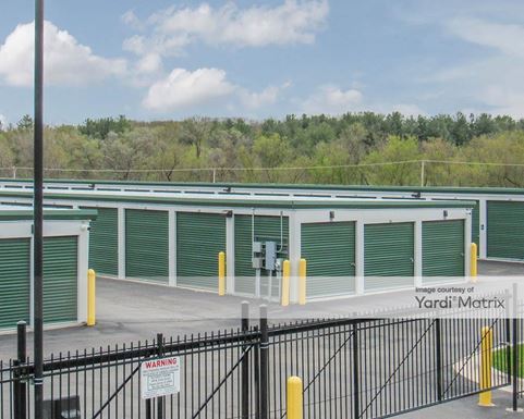 Source URL: https://cdnsc.rentcafe.com/dmslivecafe/3/1773452/1773452-1-2.jpg?width=-1&height=385&quality=80