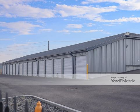 Source URL: https://cdnsc.rentcafe.com/dmslivecafe/3/1773463/1773463-1-5.jpg?width=-1&height=385&quality=80