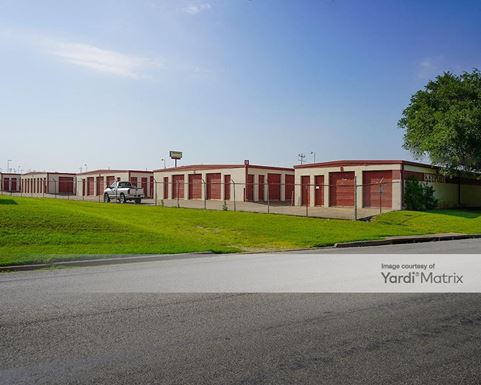 Source URL: https://cdnsc.rentcafe.com/dmslivecafe/3/1781789/1781789-1-2.jpg?width=-1&height=385&quality=80