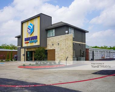 Storage Units for Rent available at 2511 North Travis Street, Sherman, TX 75092