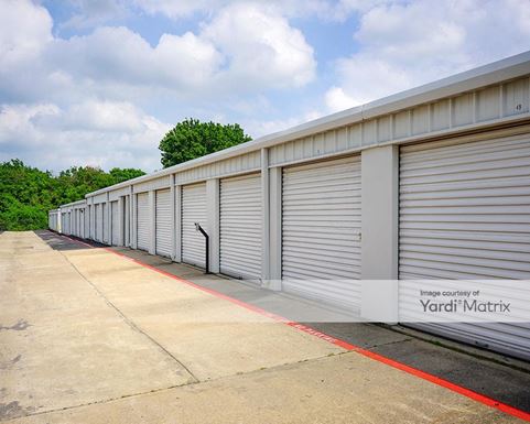 Source URL: https://cdnsc.rentcafe.com/dmslivecafe/3/1781791/1781791-1-4.jpg?width=-1&height=385&quality=80