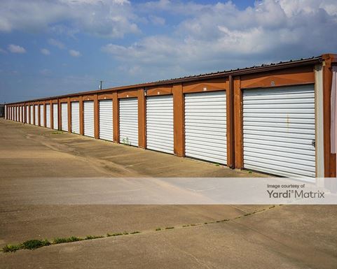 Source URL: https://cdnsc.rentcafe.com/dmslivecafe/3/1781794/1781794-1-4.jpg?width=-1&height=385&quality=80