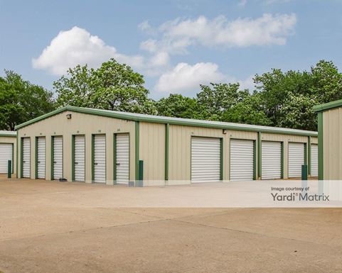 Source URL: https://cdnsc.rentcafe.com/dmslivecafe/3/1781801/1781801-1-6.jpg?width=-1&height=385&quality=80