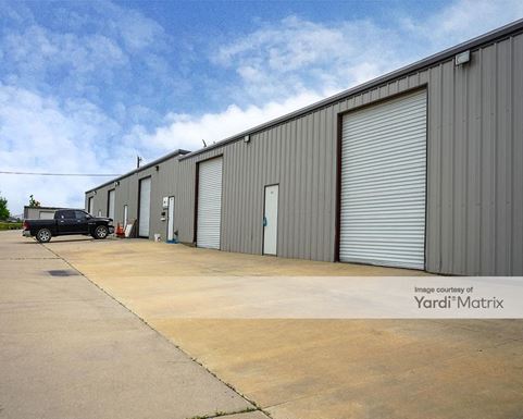 Source URL: https://cdnsc.rentcafe.com/dmslivecafe/3/1781802/1781802-1-4.jpg?width=-1&height=385&quality=80