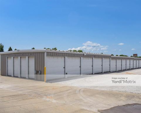 Source URL: https://cdnsc.rentcafe.com/dmslivecafe/3/1781842/1781842-1-2.jpg?width=-1&height=385&quality=80