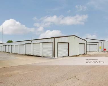 Storage Units for Rent available at 2905 North 1st Avenue, Durant, OK 74701
