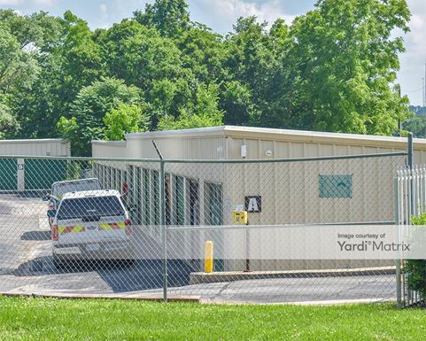 Source URL: https://cdnsc.rentcafe.com/dmslivecafe/3/1781864/1781864-1-2.jpg?width=-1&height=385&quality=80