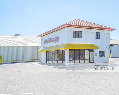 Source URL: https://cdnsc.rentcafe.com/dmslivecafe/3/1781872/1781872-1-6.jpg?width=-1&height=385&quality=80