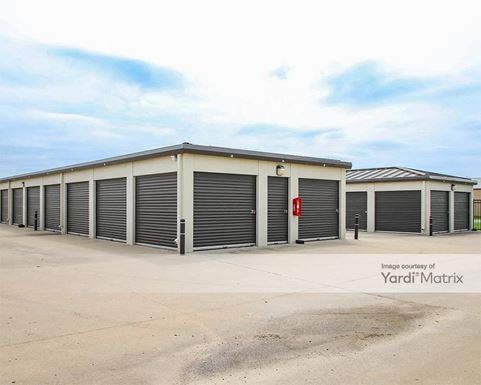 Source URL: https://cdnsc.rentcafe.com/dmslivecafe/3/1781907/1781907-1-3.jpg?width=-1&height=385&quality=80