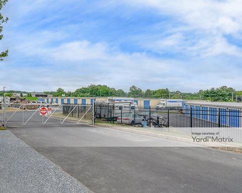 Source URL: https://cdnsc.rentcafe.com/dmslivecafe/3/1781916/1781916-1-2.jpg?width=-1&height=385&quality=80