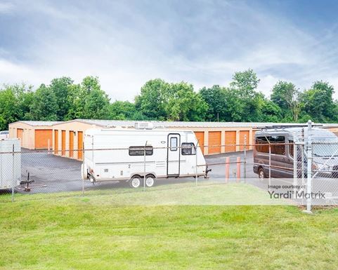 Source URL: https://cdnsc.rentcafe.com/dmslivecafe/3/1781920/1781920-1-4.jpg?width=-1&height=385&quality=80