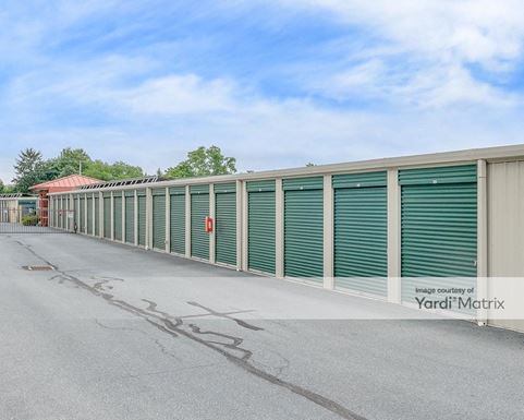 Source URL: https://cdnsc.rentcafe.com/dmslivecafe/3/1781944/1781944-1-4.jpg?width=-1&height=385&quality=80