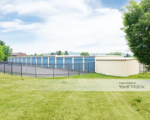 Source URL: https://cdnsc.rentcafe.com/dmslivecafe/3/1781951/1781951-1-2.jpg?width=-1&height=385&quality=80