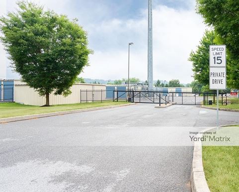 Source URL: https://cdnsc.rentcafe.com/dmslivecafe/3/1781951/1781951-1-4.jpg?width=-1&height=385&quality=80