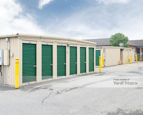 Source URL: https://cdnsc.rentcafe.com/dmslivecafe/3/1781954/1781954-1-5.jpg?width=-1&height=385&quality=80