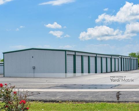 Source URL: https://cdnsc.rentcafe.com/dmslivecafe/3/1781978/1781978-1-5.jpg?width=-1&height=385&quality=80