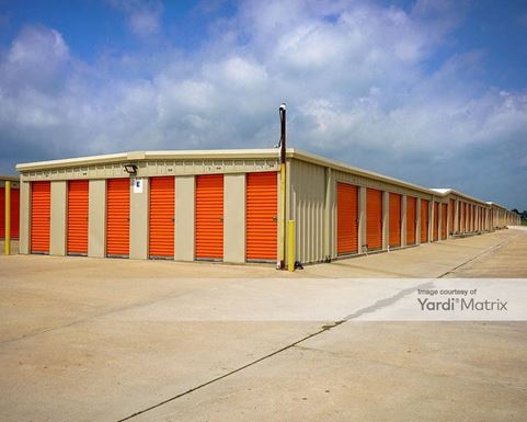 Source URL: https://cdnsc.rentcafe.com/dmslivecafe/3/1782011/1782011-1-4.jpg?width=-1&height=385&quality=80