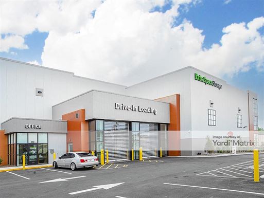 Source URL: https://cdnsc.rentcafe.com/dmslivecafe/3/1782034/1782034-1-6.jpg?width=-1&height=385&quality=80