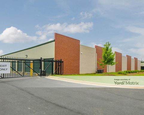 Source URL: https://cdnsc.rentcafe.com/dmslivecafe/3/1782071/1782071-1-3.jpg?width=-1&height=385&quality=80