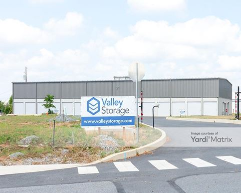 Source URL: https://cdnsc.rentcafe.com/dmslivecafe/3/1782078/1782078-1-4.jpg?width=-1&height=385&quality=80