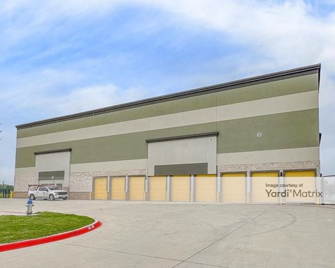 Source URL: https://cdnsc.rentcafe.com/dmslivecafe/3/1782105/1782105-1-6.jpg?width=-1&height=385&quality=80