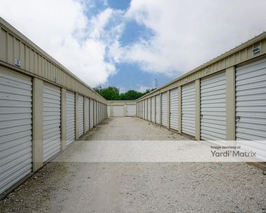 Storage Units for Rent available at 131 County Road 131, Gainesville, TX 76240