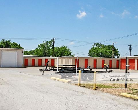 Source URL: https://cdnsc.rentcafe.com/dmslivecafe/3/1785353/1785353-1-6.jpg?width=-1&height=385&quality=80