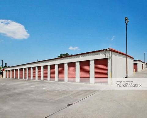 Source URL: https://cdnsc.rentcafe.com/dmslivecafe/3/1785359/1785359-1-2.jpg?width=-1&height=385&quality=80